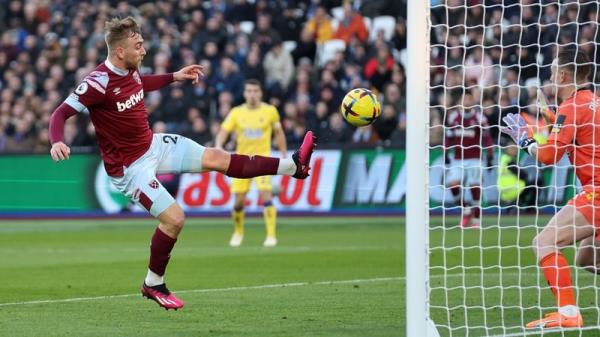 Jarod Bowen scores the opener