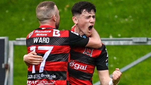 Ryan O'Kane celebrates his magnificent goal for Dundalk